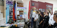 Дни Армейской культуры: тематическая выставка “Защитникам Отечества посвящается…” - Отдел культуры
